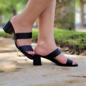 Women's Black Square Sole Double Strap Chunky Heel Sandals